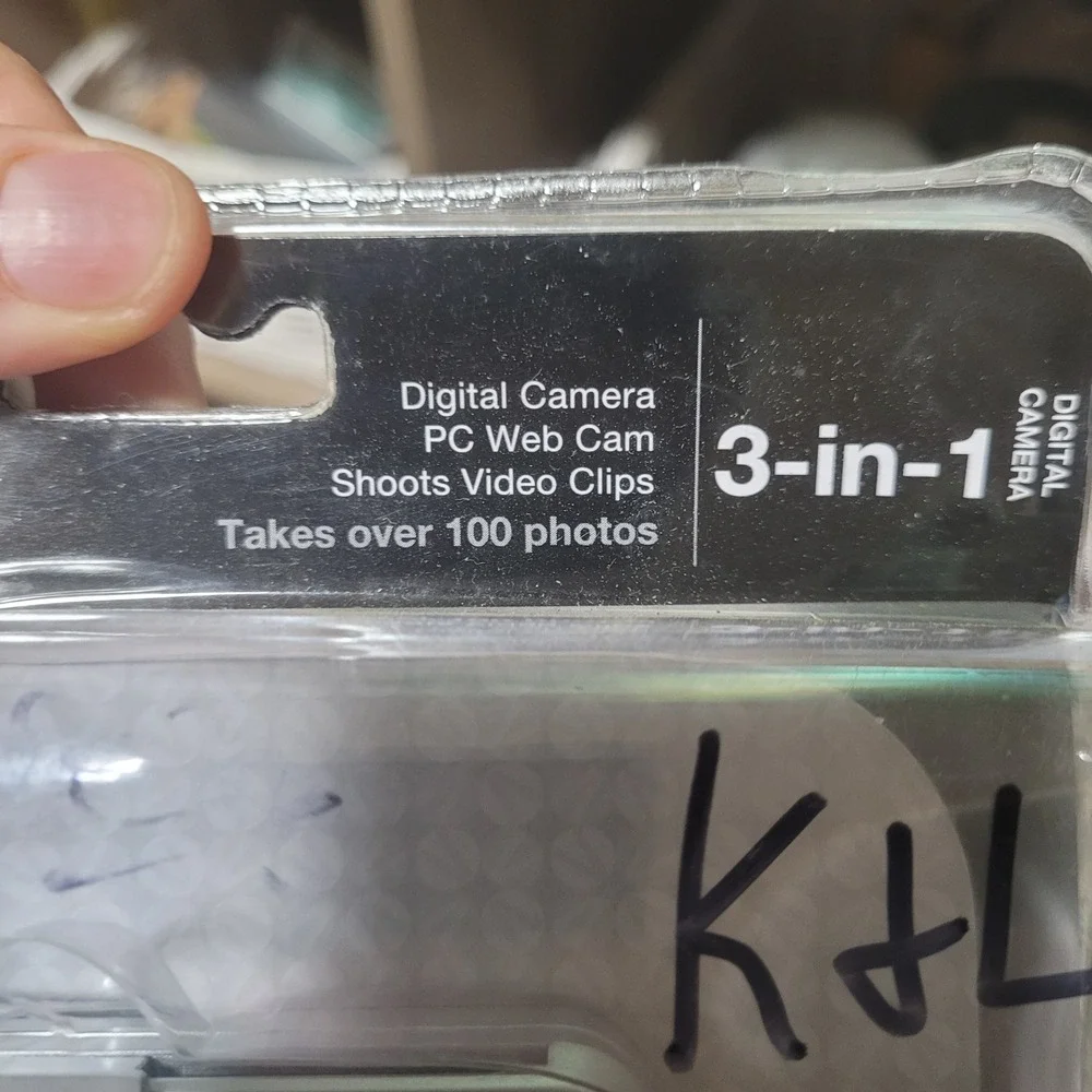 Vivitar Freelance 3in1 Digital Camera PC Web Cam Video Clips Silver new